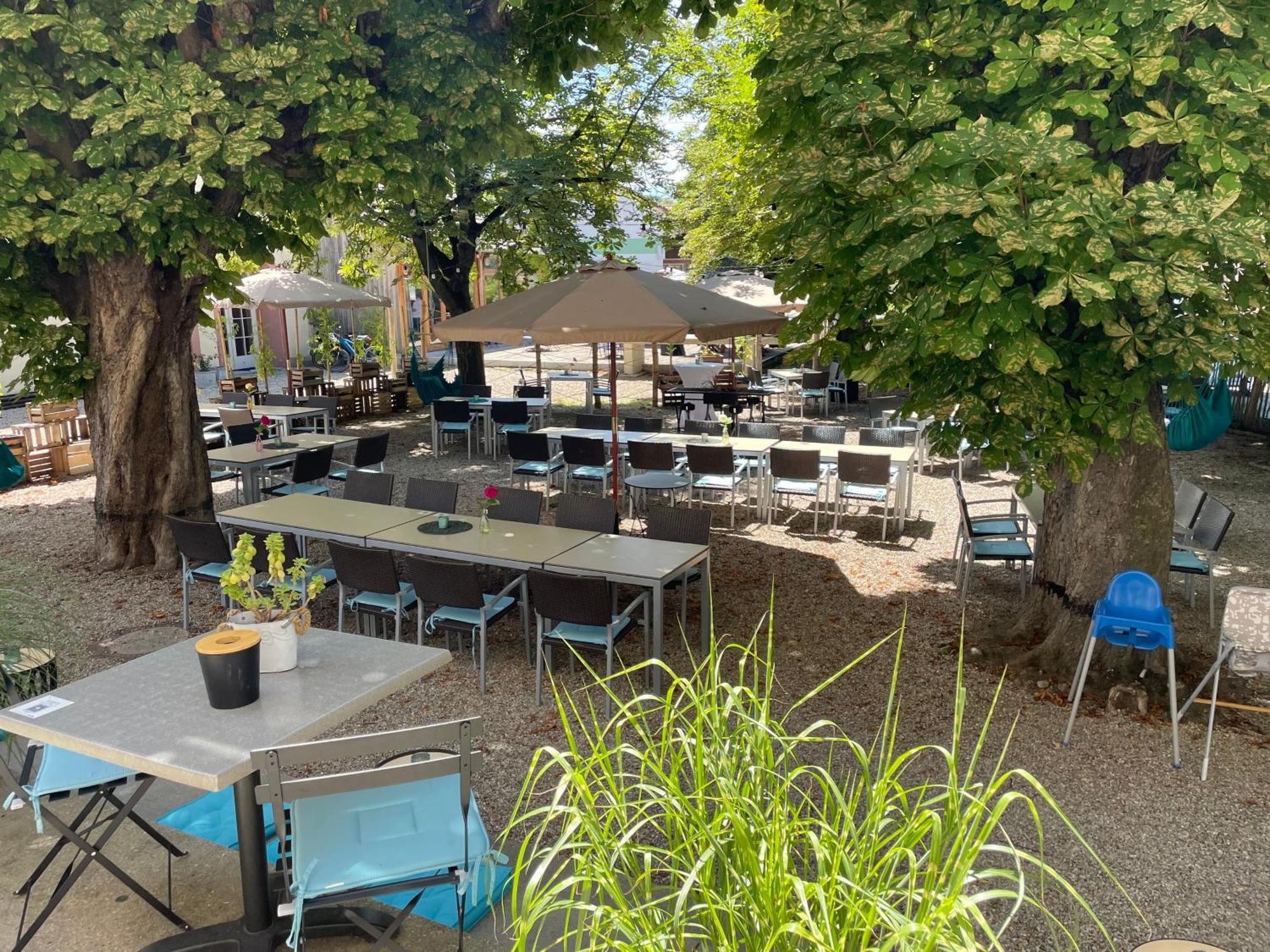 Zum Rayers Cafe-Restaurant & Boutique-Hotel Niederrotweil エクステリア 写真