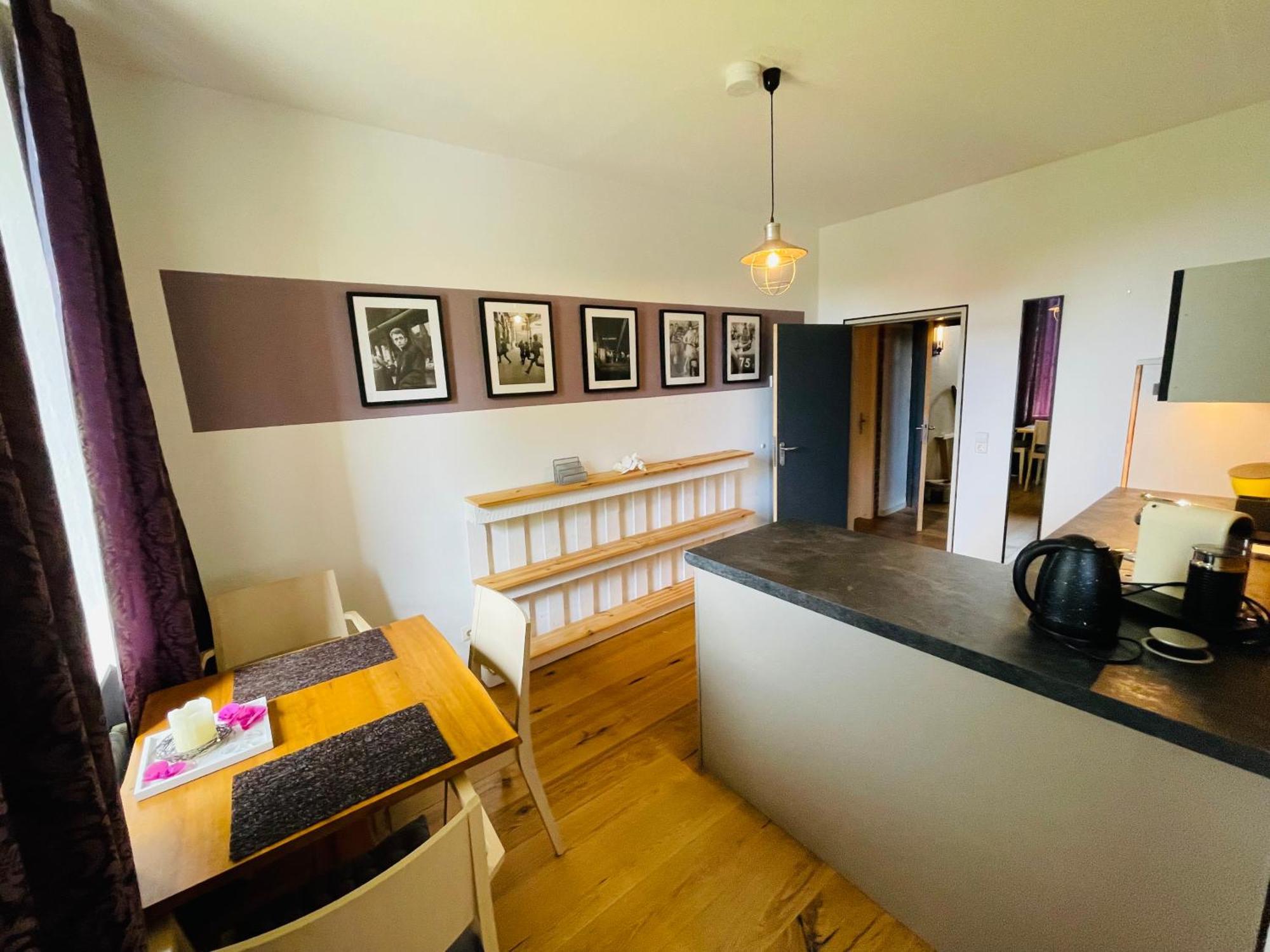 Zum Rayers Cafe-Restaurant & Boutique-Hotel Niederrotweil 部屋 写真